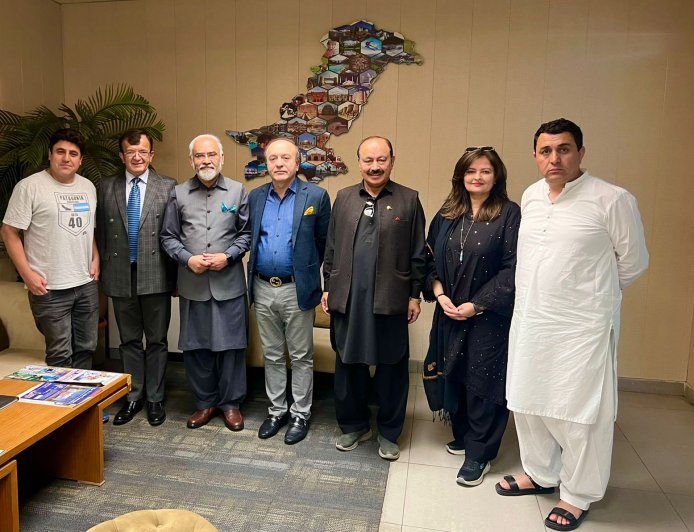 Stakeholders Urge Opening of Pak-China Border, Pitch ‘Kartarpur-Style’ Tourism Corridor