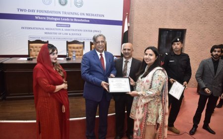 Mediation training for senior officers held