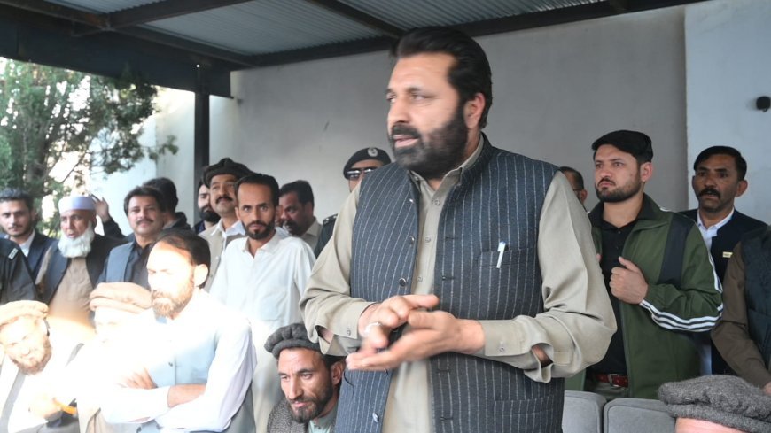 55,000 Children Out of School in Diamer, Says Amjad